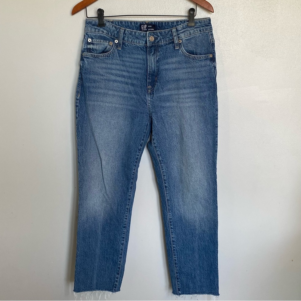 Gap Denim Boyfriend Jeans Women Size 10/30R Blue Straight Mid Rise Raw Hem